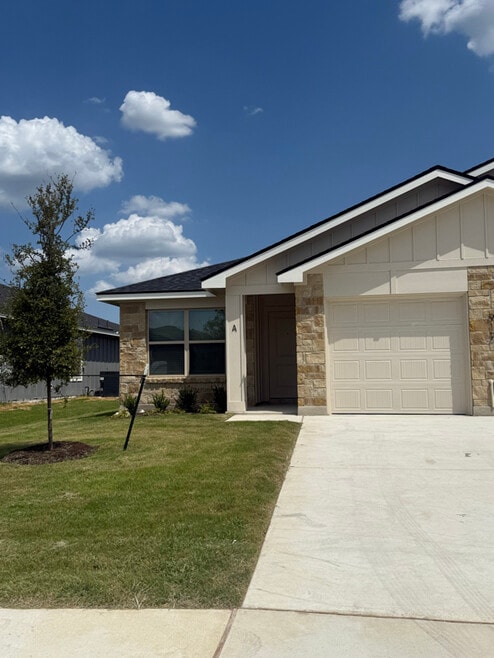 Building Photo - 912 Cherry Laurel Ln