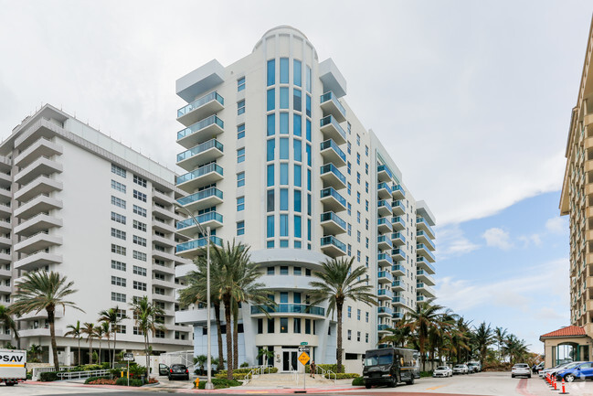 Building Photo - Waverly Surfside Beach
