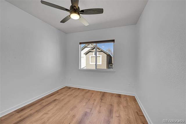 Building Photo - 3616 Oakwood Dr