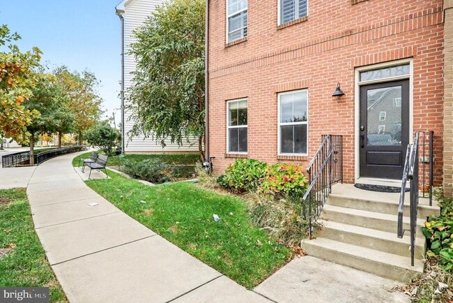 Building Photo - 2418 Auden Dr