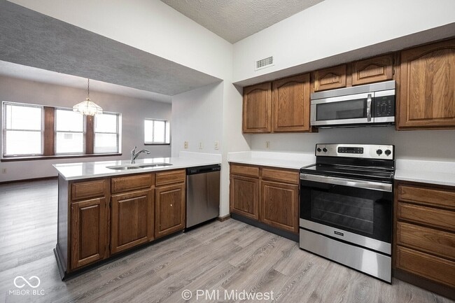 Building Photo - 3707 N Meridian St