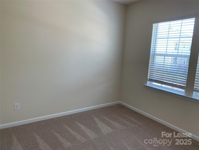 Building Photo - 10322 Winyah Bay Ln