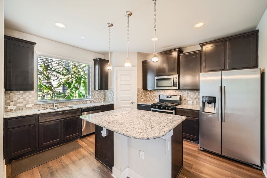 Building Photo - 14709 Stillman Bnd