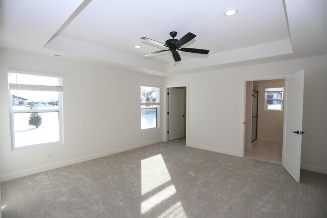 Building Photo - 4400 Kingston Heath Dr