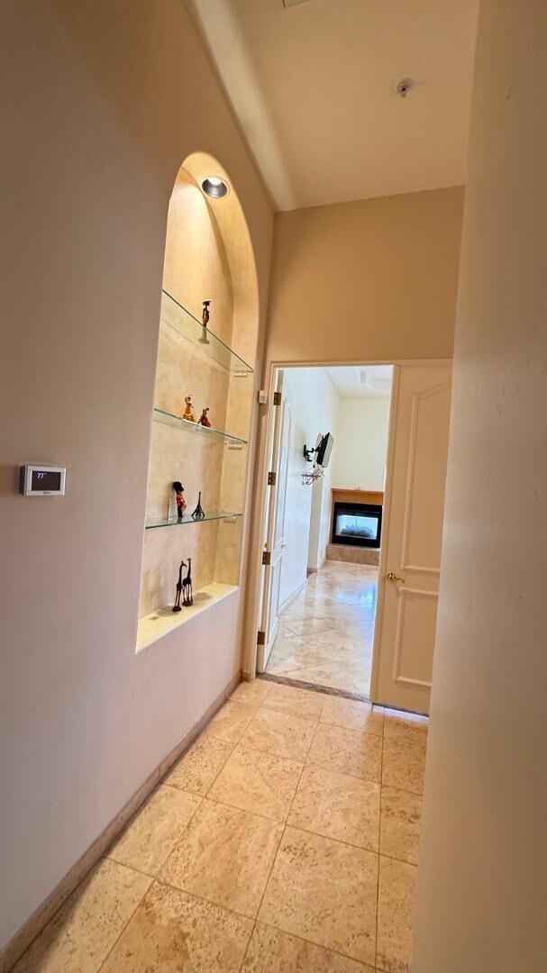 Building Photo - 12838 E Altadena Dr