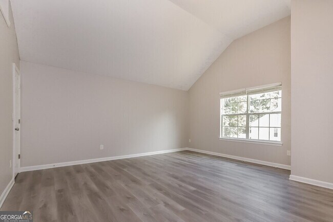 Building Photo - 62 Lake Crossing Ct