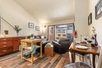 Building Photo - 600 South Park Avenue