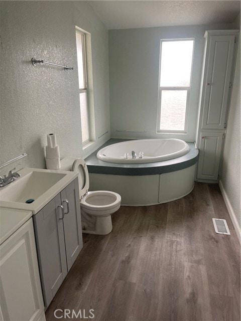 Building Photo - 33137 Haddock St