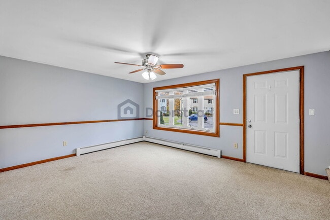 Building Photo - 20 Northwoods Cir