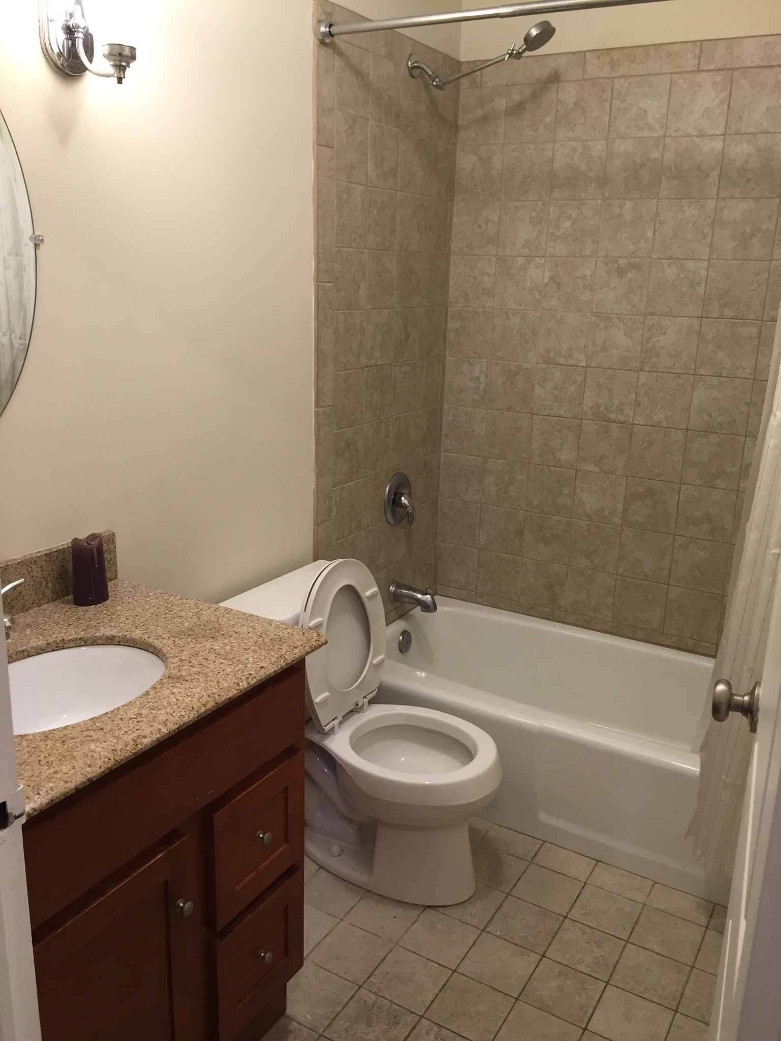 The privy - 5445 N Sheridan Rd