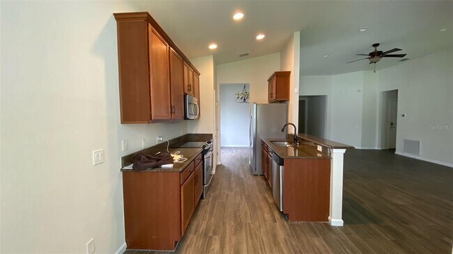 Building Photo - 13261 Roxboro Rd