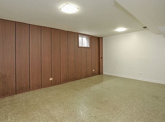 Building Photo - 2150 Rugen Rd