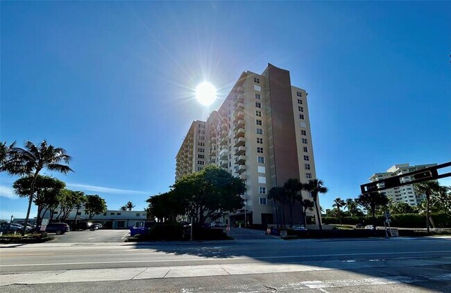 Building Photo - 2000 S Ocean Blvd