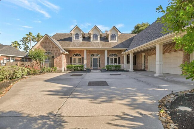 Building Photo - 6615 Butler Oaks Ct