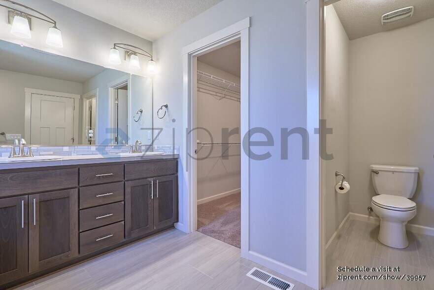 Building Photo - 30984 NW Turel Dr
