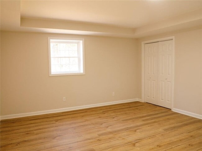 Building Photo - 95 Simpson Dr NE