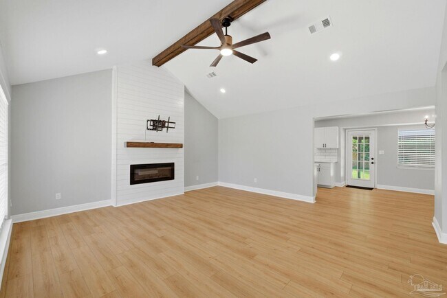 Building Photo - 4607 La Borde Ln