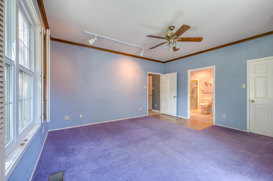 Building Photo - 2611 N Kentucky Ave