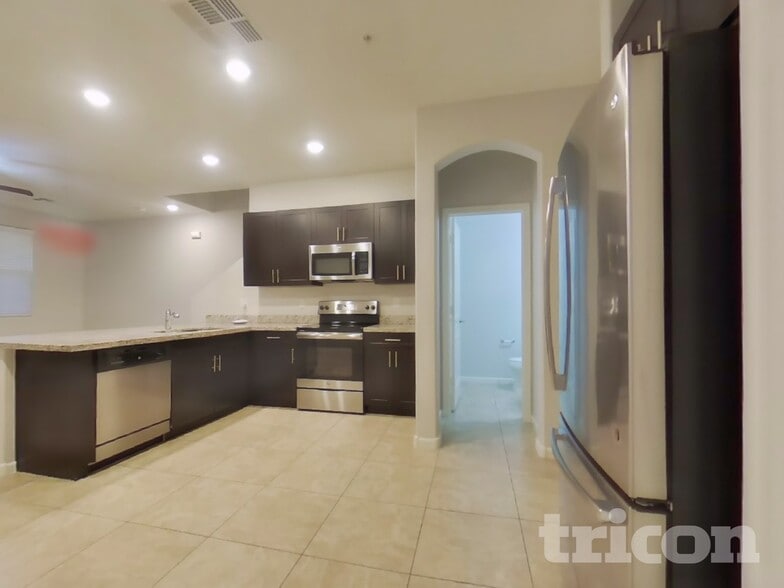 Building Photo - 12577 W Steed Ridge