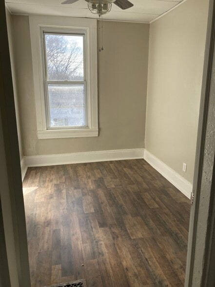 Building Photo - 804 N 7th St
