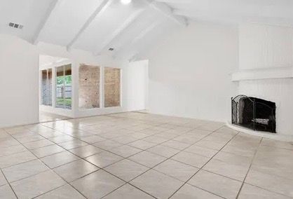 Building Photo - 5009 Wingfoot Ln