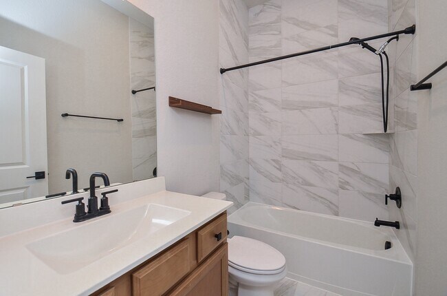 Building Photo - 18426 Bluebird Br Ln