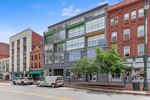 Building Photo - 15 Brown St