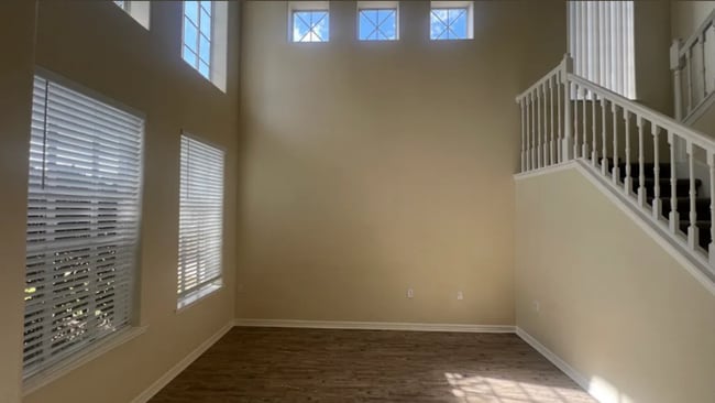 Building Photo - 581 Herring Gull Ct