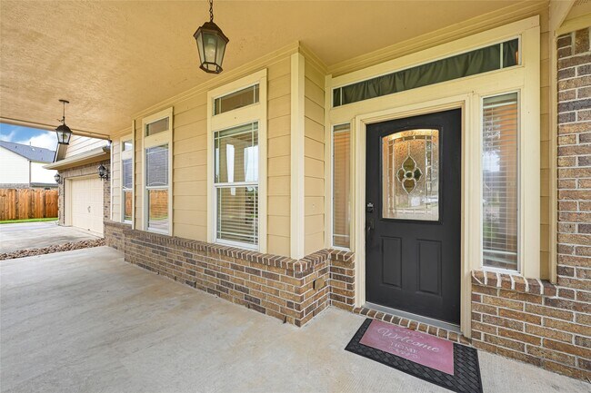 Building Photo - 14007 Tobago Ct