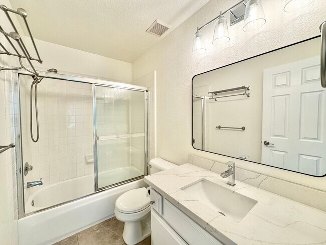 Building Photo - Beautiful 2Bd/2Ba Available In Aliso Viejo!