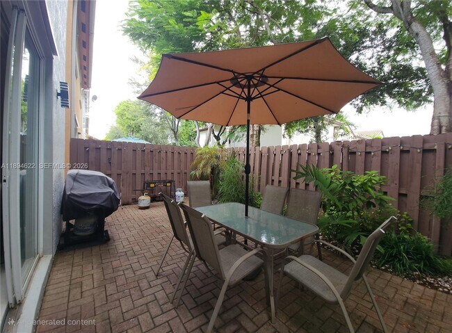 Building Photo - 10955 NW 87th Ln