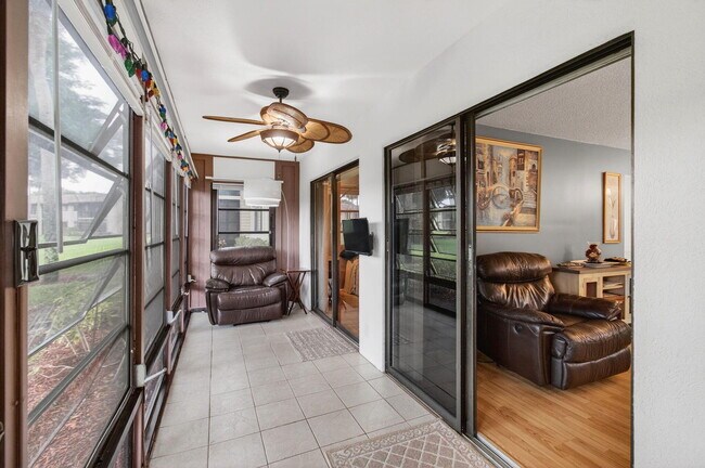 Building Photo - 15496 Lakes of Delray Blvd