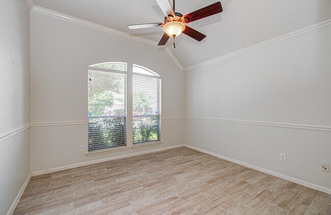 Building Photo - 21922 Catoosa Dr