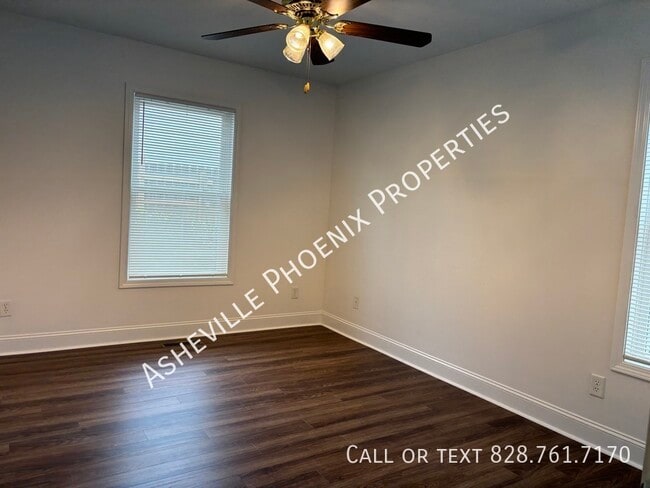 Building Photo - 9 Spruce Shade Ct