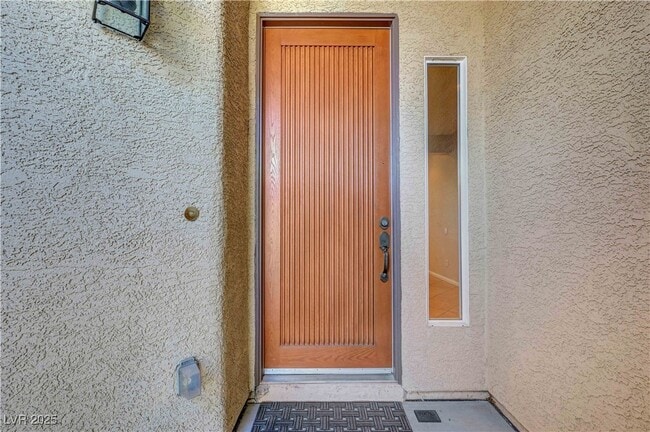 Building Photo - 3415 Ridge Meadow St