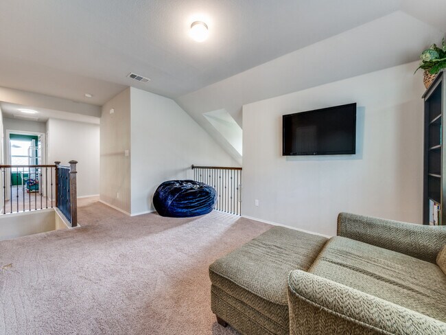 Building Photo - 4409 Hazeltine Hills Dr