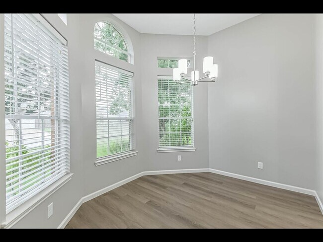 Building Photo - 3627 Liles Ln