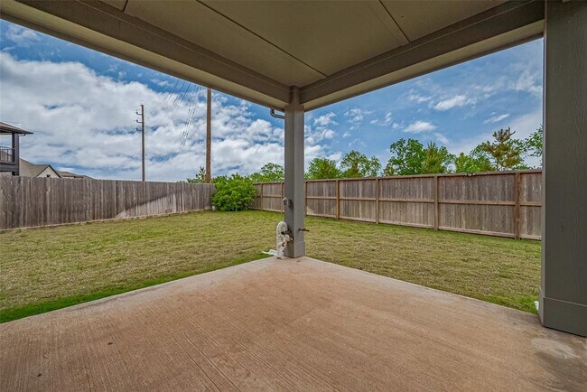 Building Photo - 307 Roselle Leaf Dr