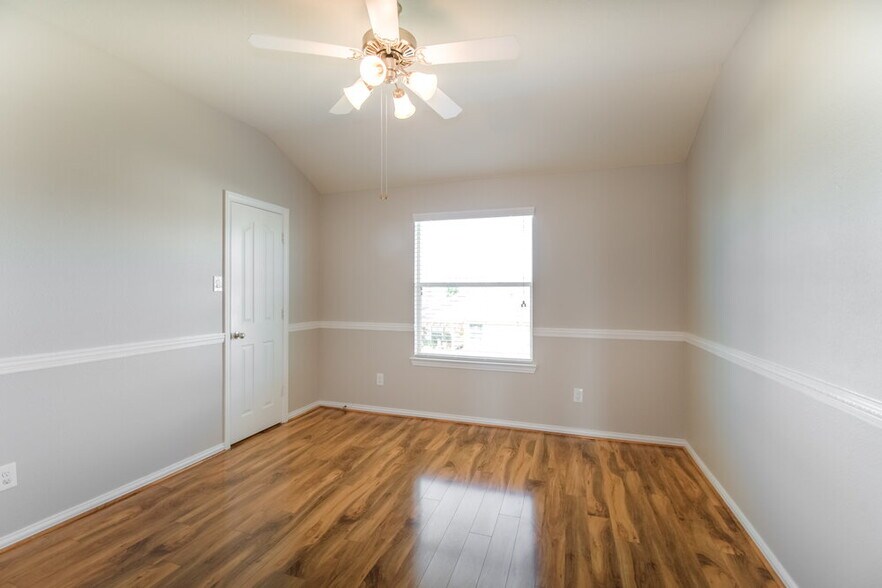 Building Photo - 10755 Ocelot Ln