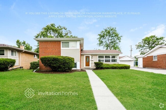 Building Photo - 47 Pamela Dr