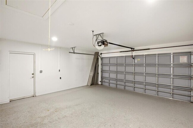 Building Photo - 176 N Waterway Dr NW