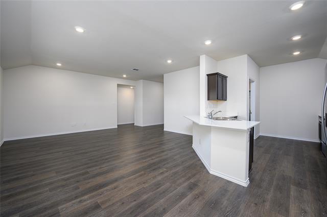 Building Photo - 2306 San Jacinto Wy