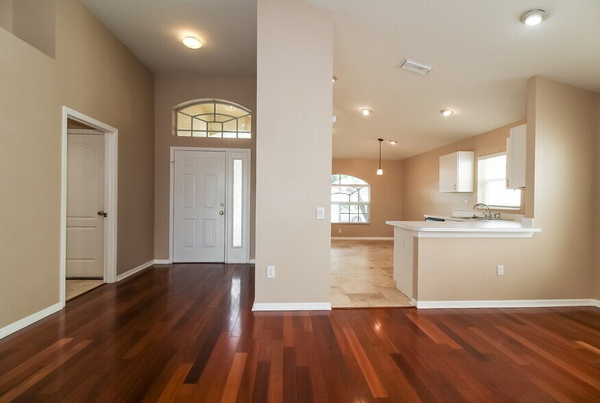 Building Photo - 1641 Firewheel Dr