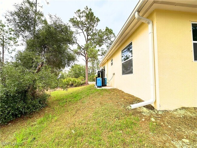 Building Photo - 7871 23rd Pl