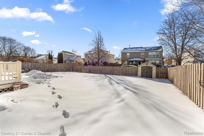 Building Photo - 7164 Richmond Dr