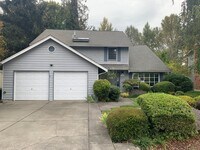 Building Photo - $3850.00 3 Bedroom 2.5 Bath Modern Style Home in Kirkland
