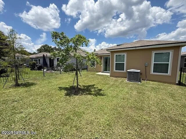 Building Photo - 8118 Meadow Walk Ln