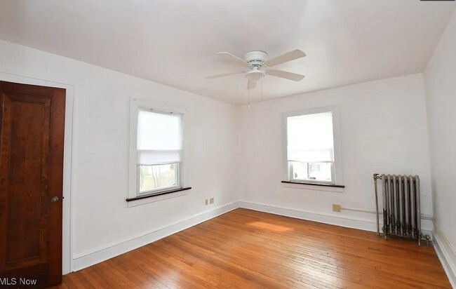 Building Photo - 3133 Albion Rd