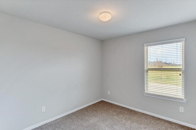 Building Photo - 29550 Patricias Wy