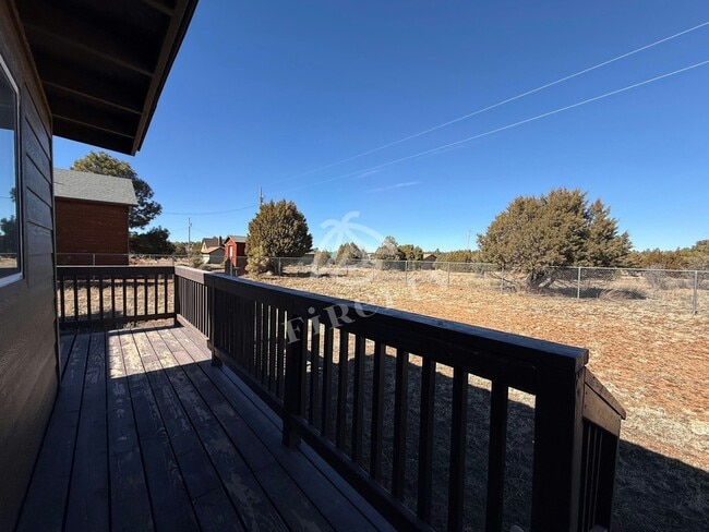 Building Photo - 2248 Sitgreaves Dr